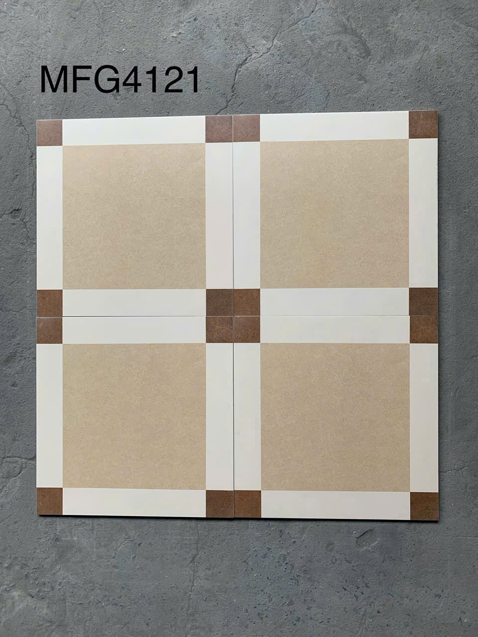 Gạch lát phối màu MFG4121